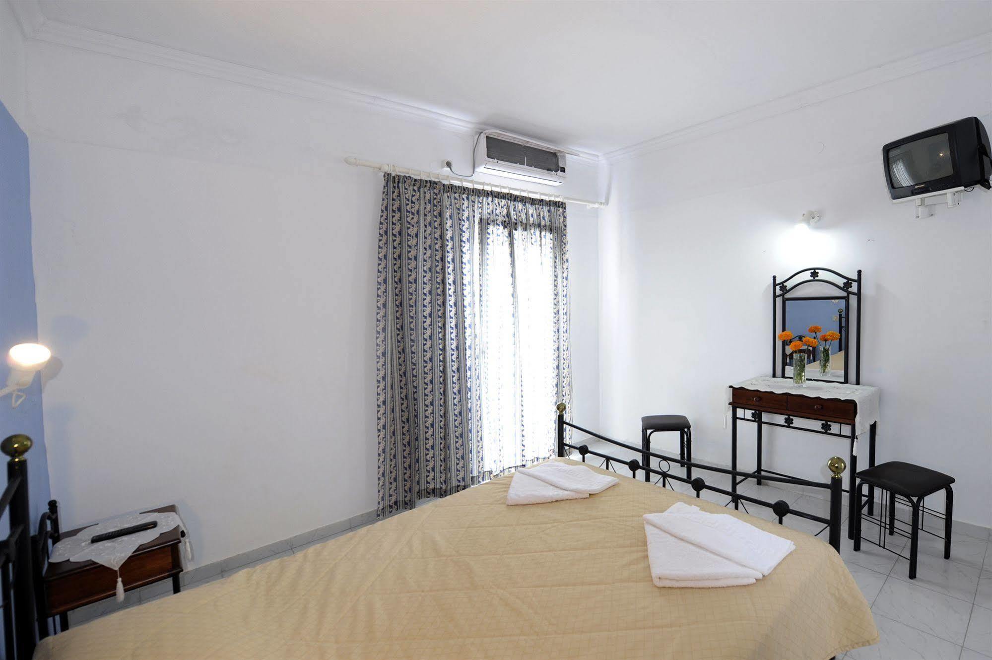 אדאמאס Corali Hotel מראה חיצוני תמונה