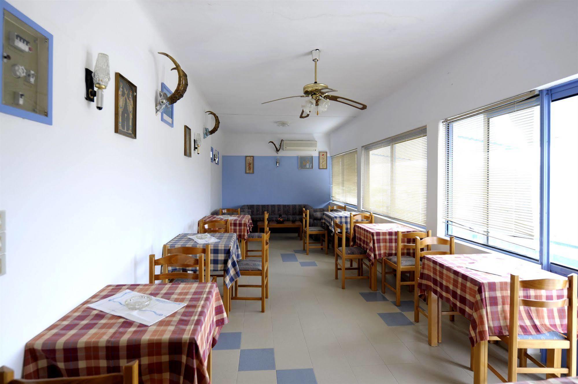 אדאמאס Corali Hotel מראה חיצוני תמונה